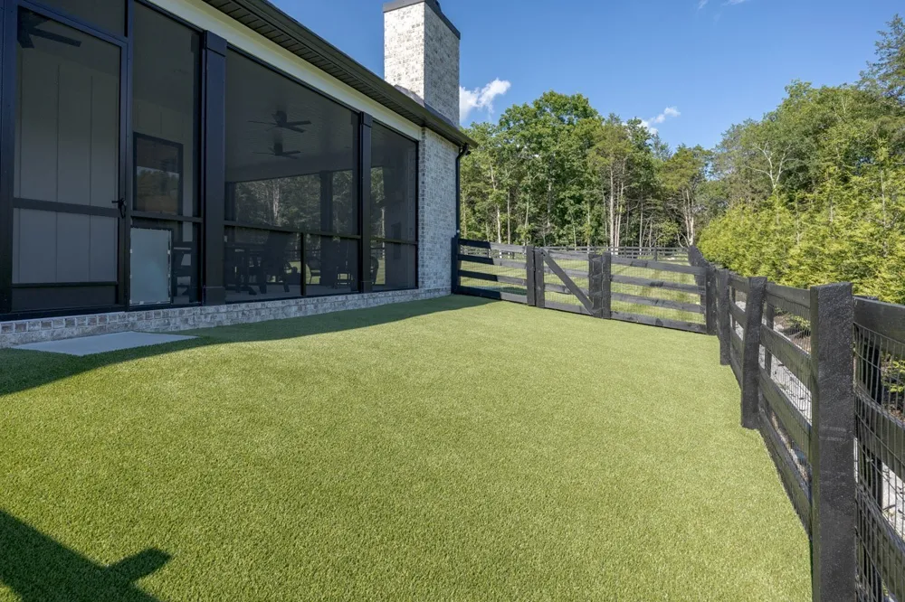 2207 Carpenter Bridge Rd Columbia, TN 38401