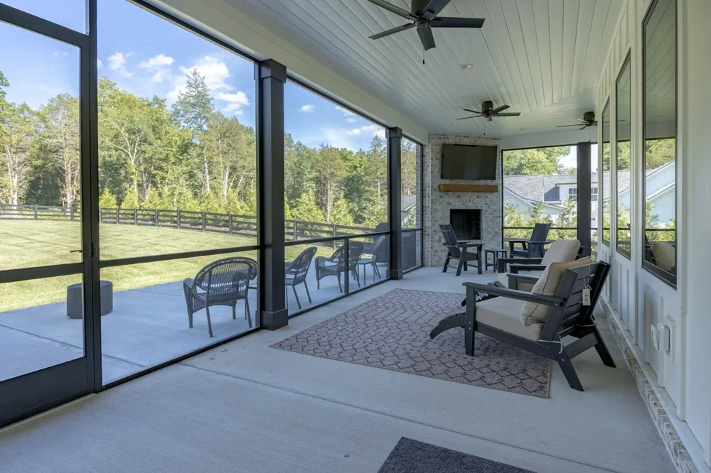 2207 Carpenter Bridge Rd Columbia, TN 38401