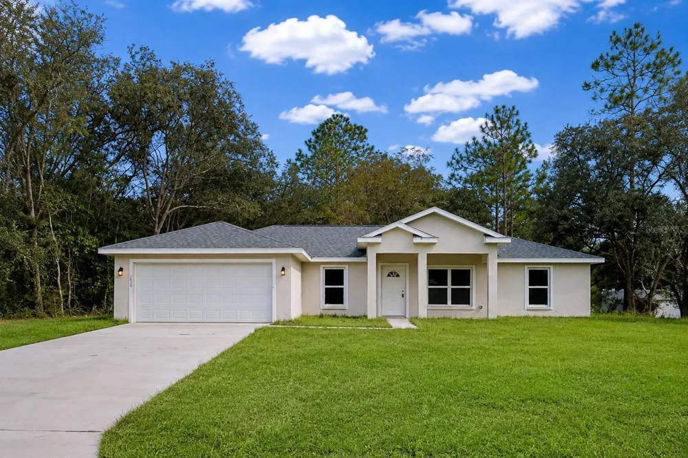 1516 W PRINGLE PLACE Citrus Springs, FL 34434