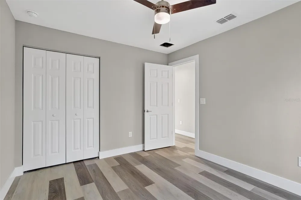 1516 W PRINGLE PLACE Citrus Springs, FL 34434