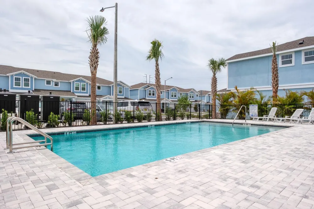 2564 MARIO WAY Clearwater, FL 33761