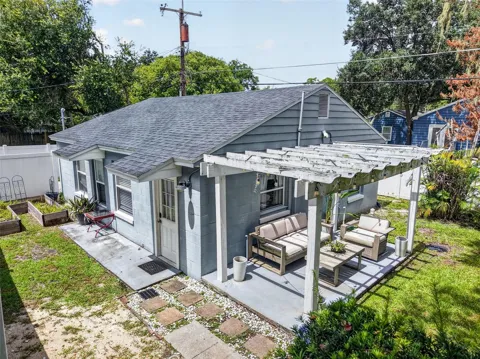 731 W PRINCETON STREET