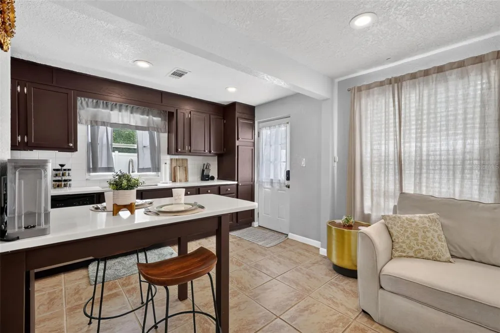 731 W PRINCETON STREET Orlando, FL 32804