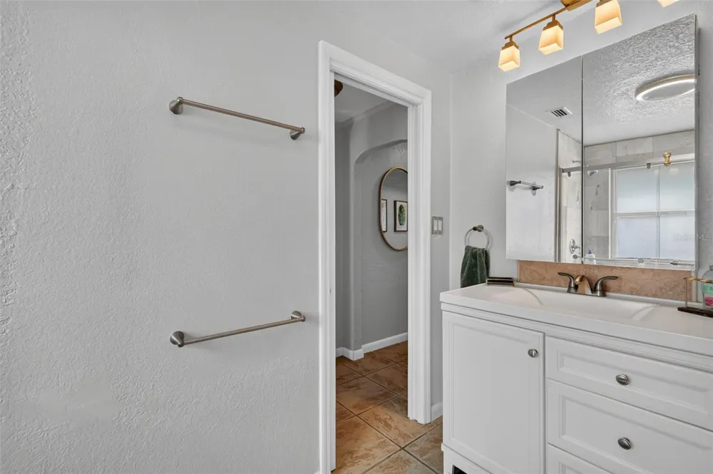 731 W PRINCETON STREET Orlando, FL 32804