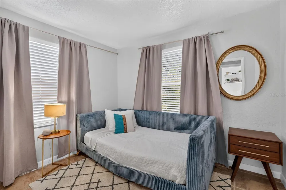 731 W PRINCETON STREET Orlando, FL 32804
