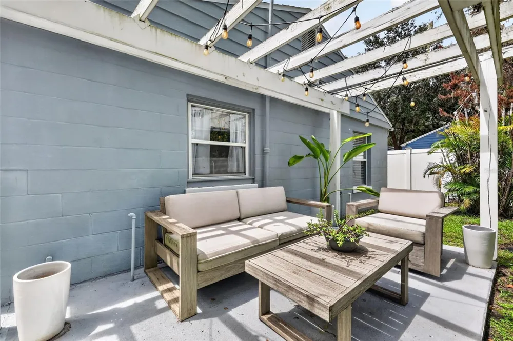 731 W PRINCETON STREET Orlando, FL 32804