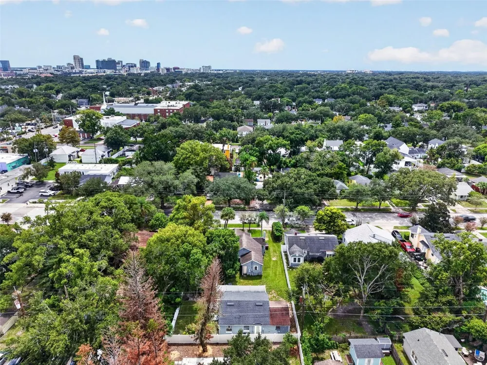 731 W PRINCETON STREET Orlando, FL 32804