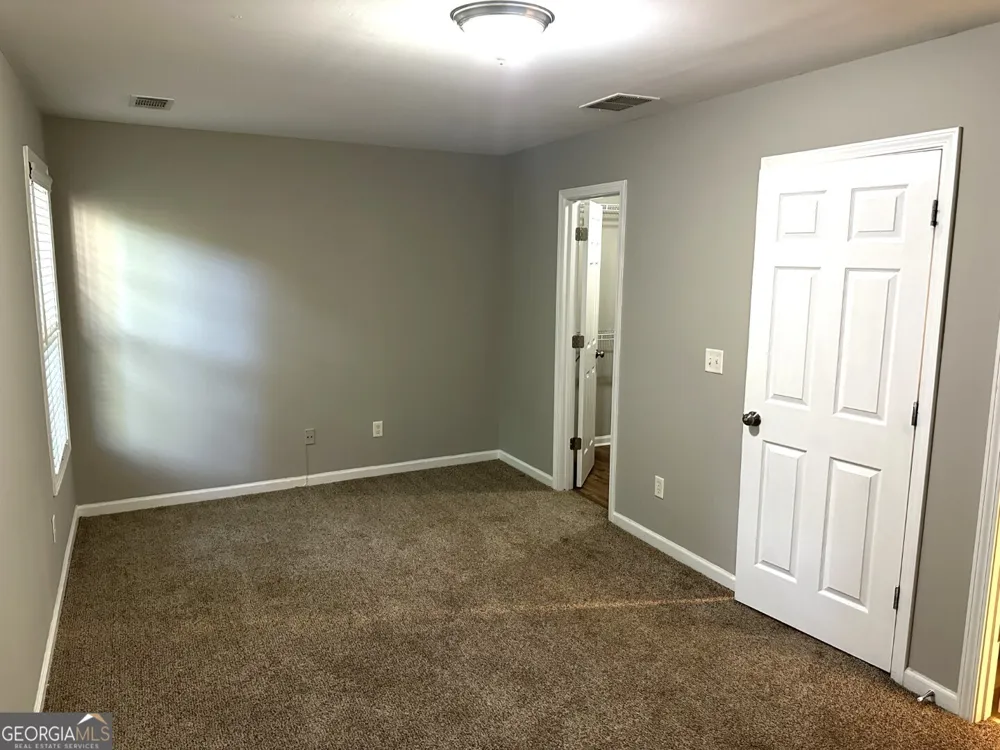 7040 Biltmore TRCE Lithonia, GA 30058