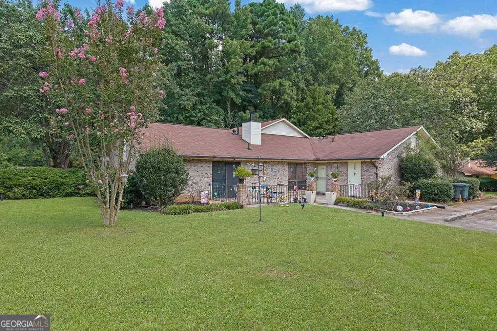 1238 Shannon WAY SW Marietta, GA 30008