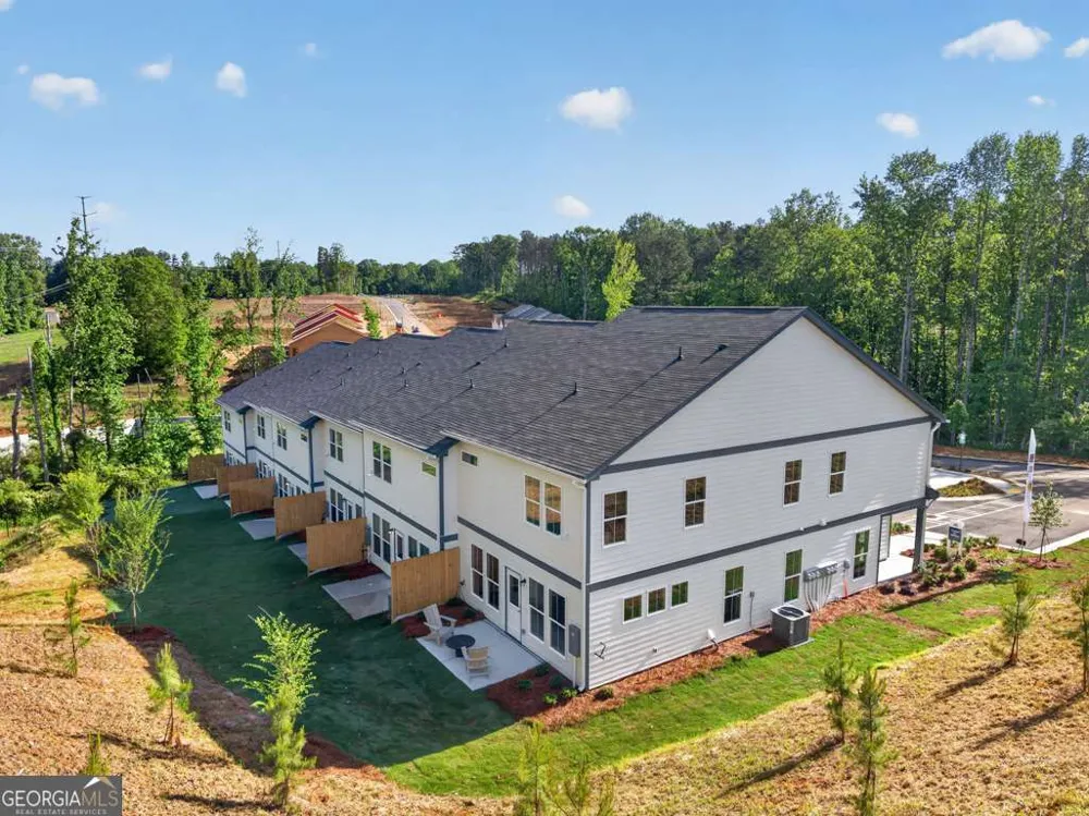 3360 Promise Mill LN Cumming, GA 30040