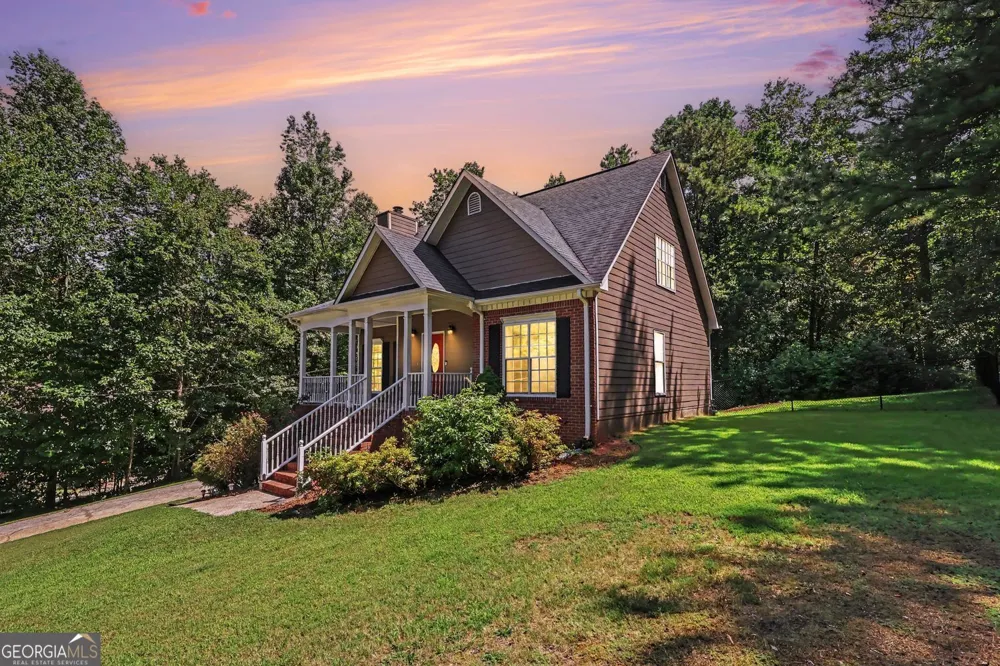 5142 Spring Glen CT Douglasville, GA 30135