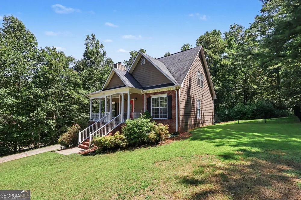 5142 Spring Glen CT Douglasville, GA 30135