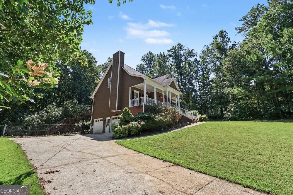 5142 Spring Glen CT Douglasville, GA 30135