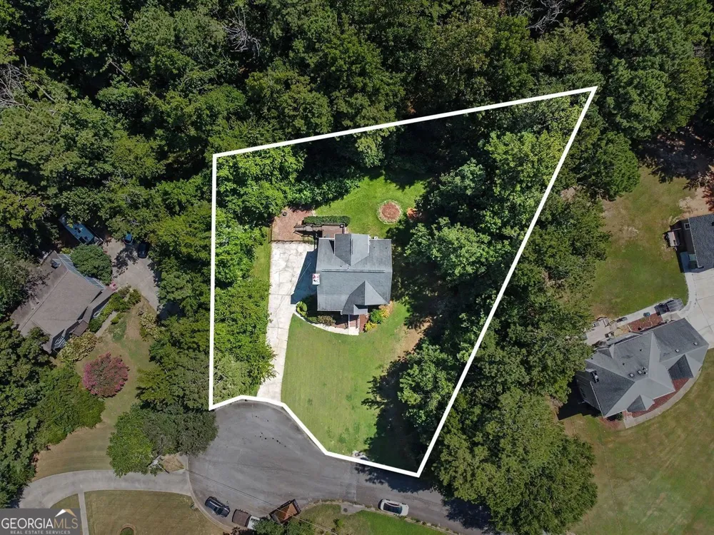 5142 Spring Glen CT Douglasville, GA 30135