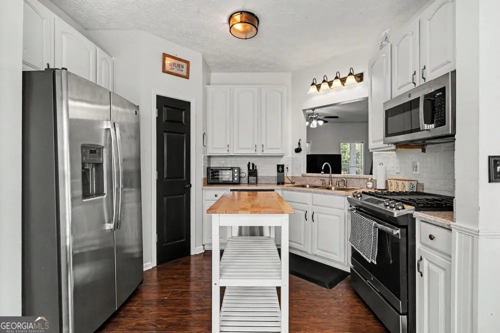 5142 Spring Glen CT Douglasville, GA 30135