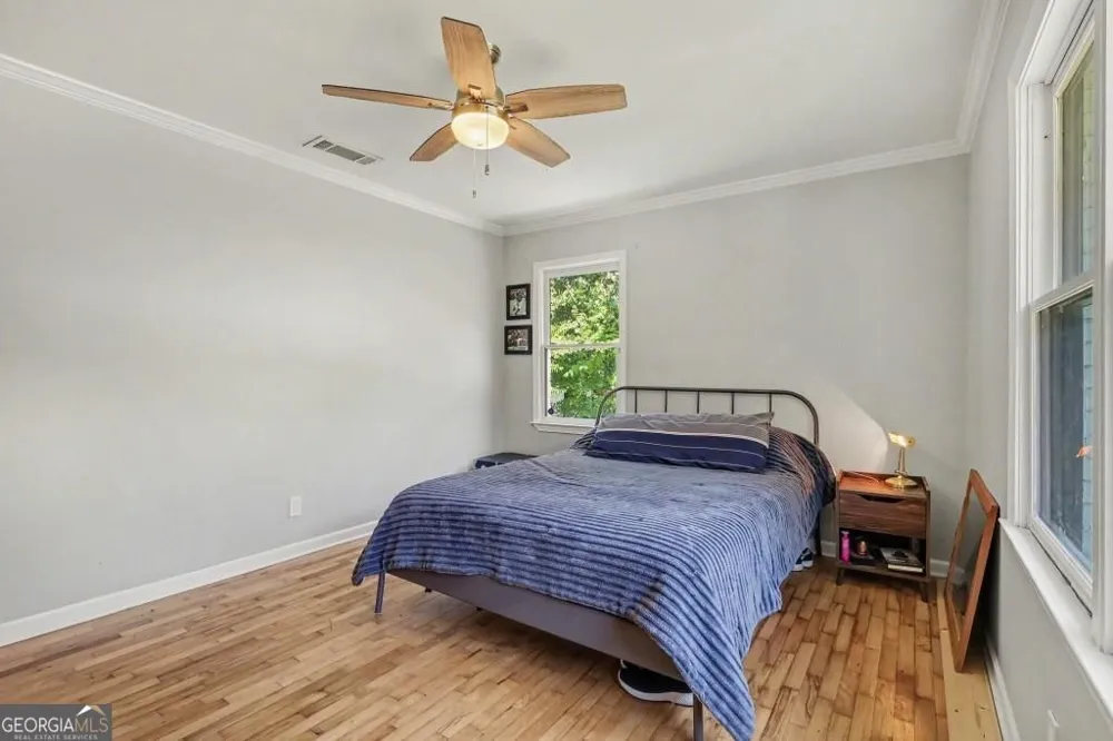 1120 Delores Forest Park, GA 30297