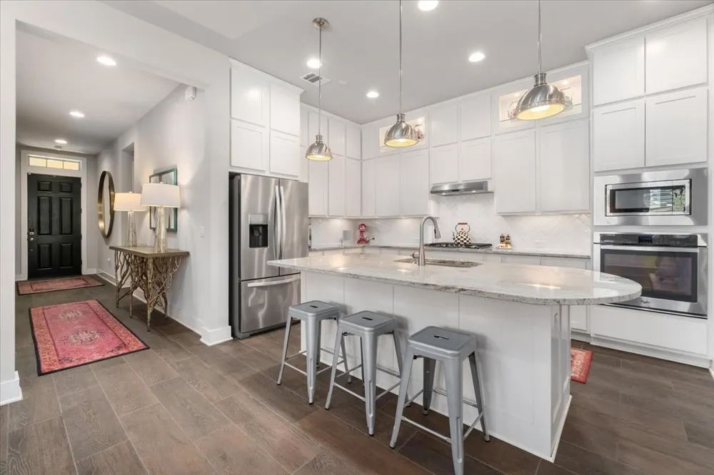 10700 Twisted Elm Drive #55 Austin, TX 78726