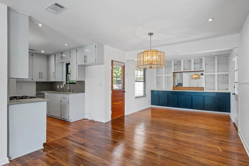 7808 Northwest Drive Austin, TX 78757