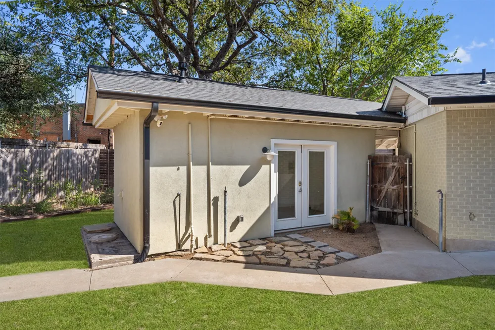 7808 Northwest Drive Austin, TX 78757