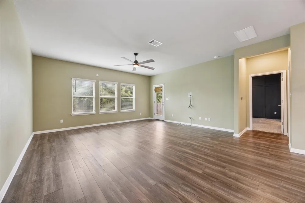11611 Copperstone Avenue Austin, TX 78748