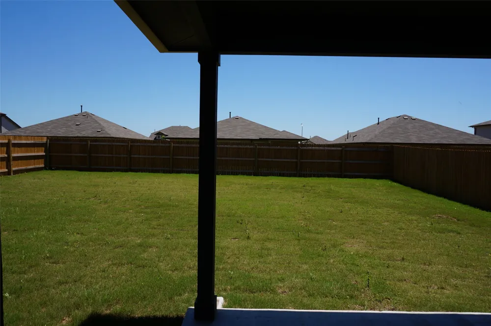 399 LANGELY Kyle, TX 78640