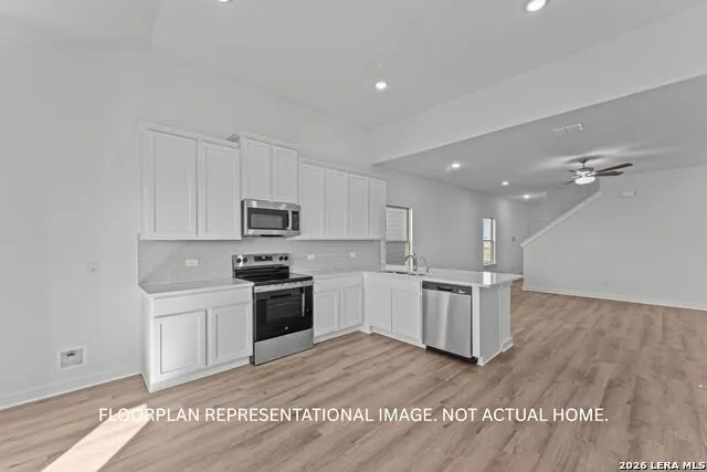 6819 CALLE HENAR San Antonio, TX 78253