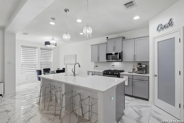1822 Virgil Path San Antonio, TX 78245