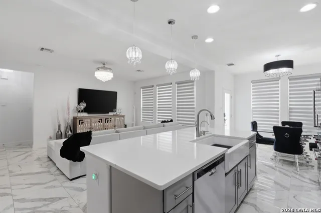 1822 Virgil Path San Antonio, TX 78245