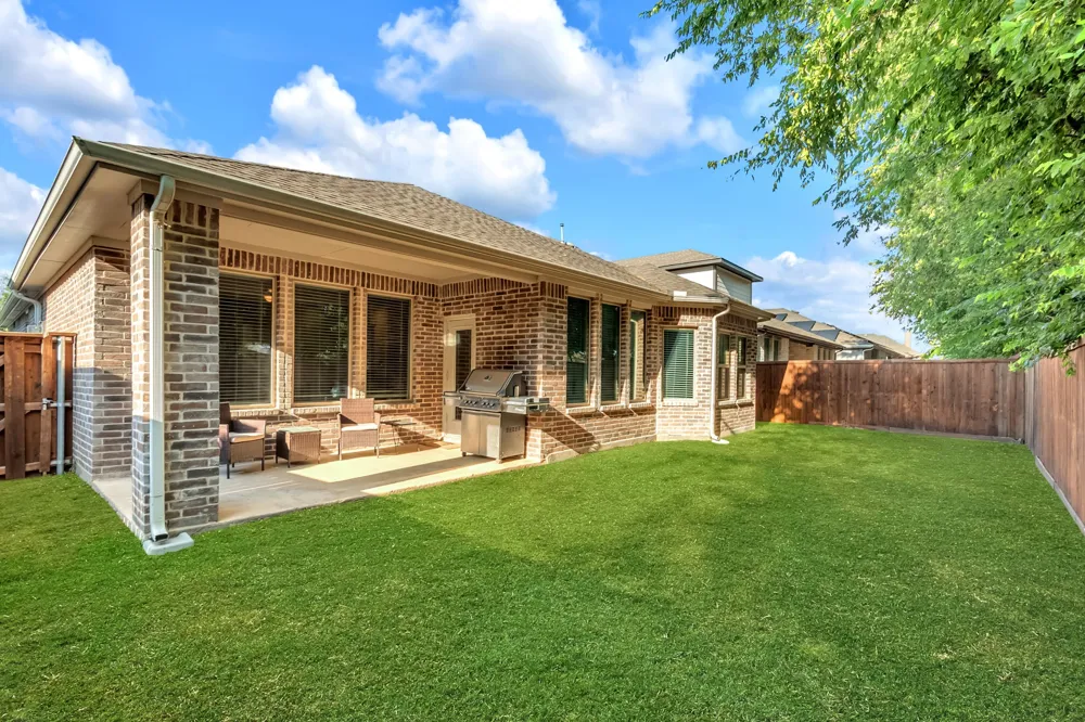 5221 Beautyberry Drive Fort Worth, TX 76036