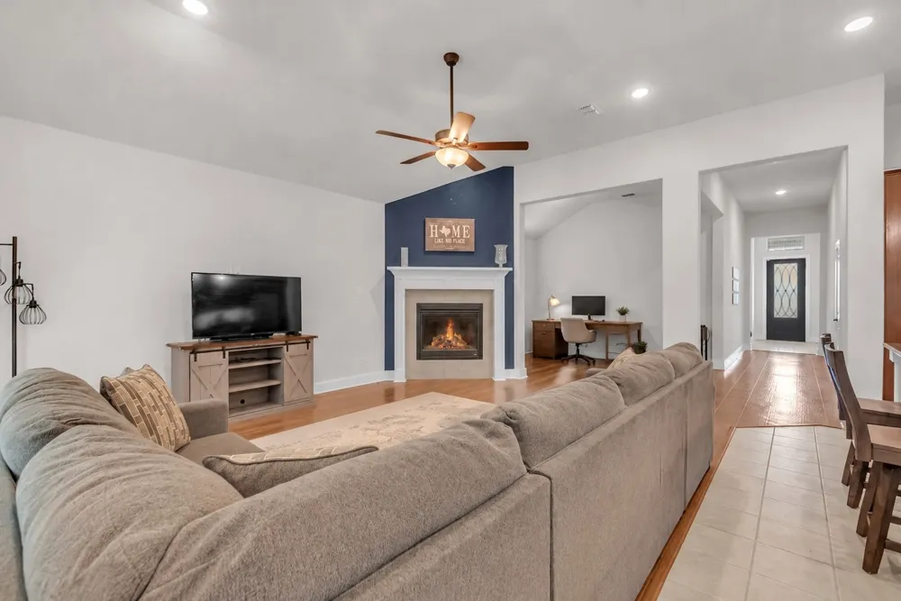 5221 Beautyberry Drive Fort Worth, TX 76036
