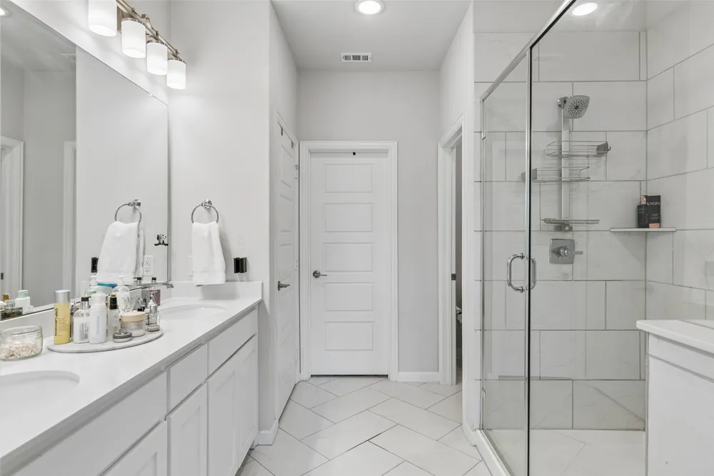 1933 Mcclane Drive Allen, TX 75013