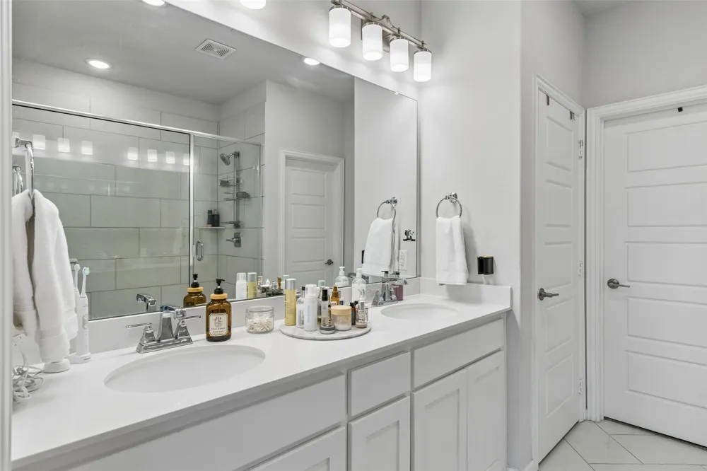 1933 Mcclane Drive Allen, TX 75013