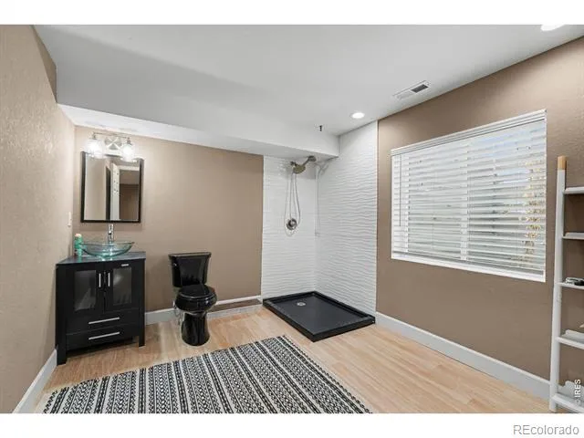 6851 Whisper Trail Lane Wellington, CO 80549