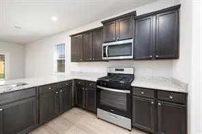 15438 Maple Terrace Drive Conroe, TX 77303