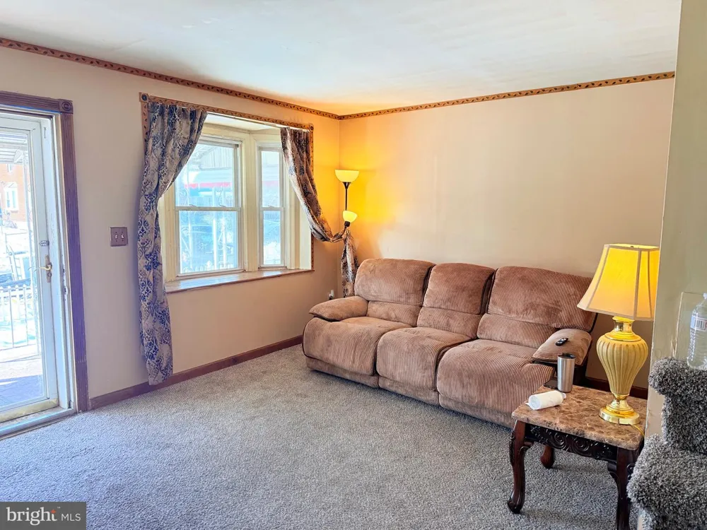 8418 KAVANAGH ROAD Baltimore, MD 21222