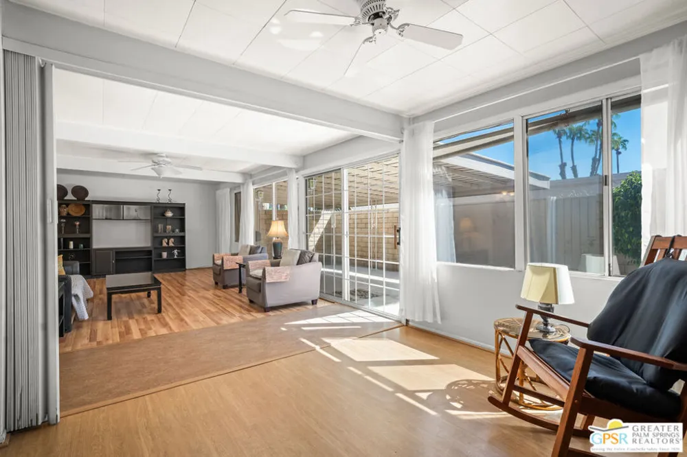 1790 Via Miraleste Palm Springs, CA 92262