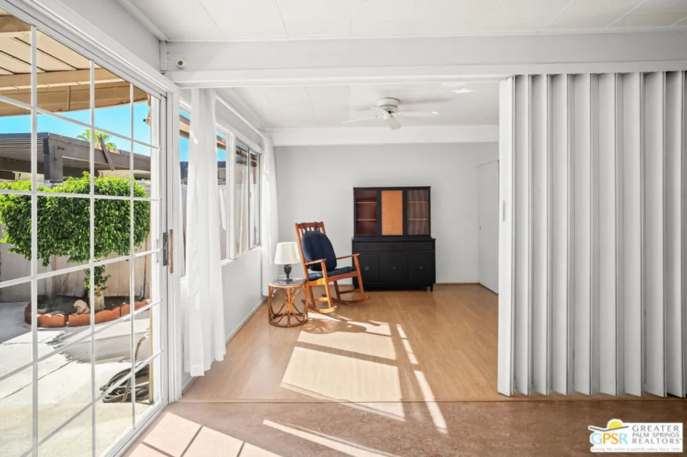 1790 Via Miraleste Palm Springs, CA 92262
