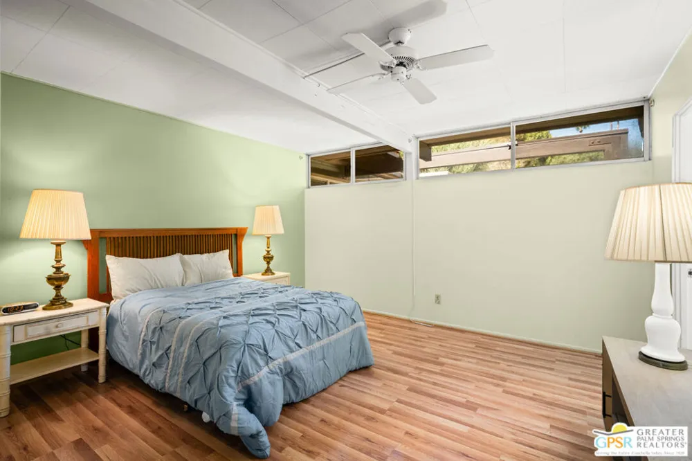 1790 Via Miraleste Palm Springs, CA 92262