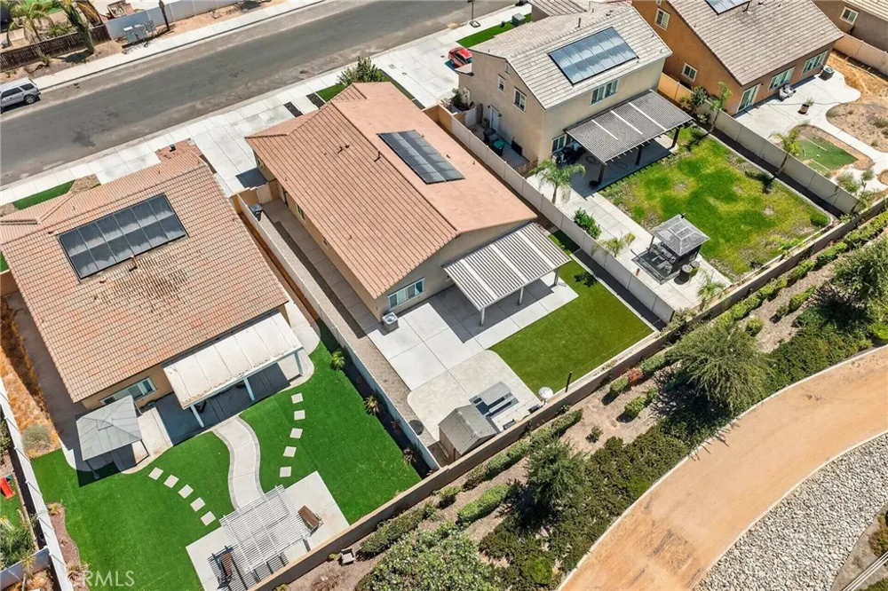 26611 Mountaingate Menifee, CA 92585