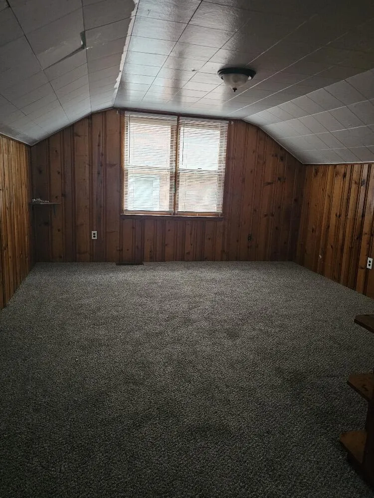 16562 Appoline Detroit, MI 48235