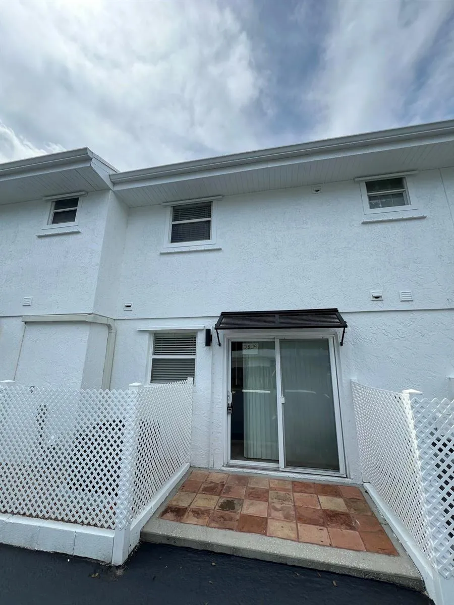 2829 SW CORNELL AVENUE Palm City, FL 34990
