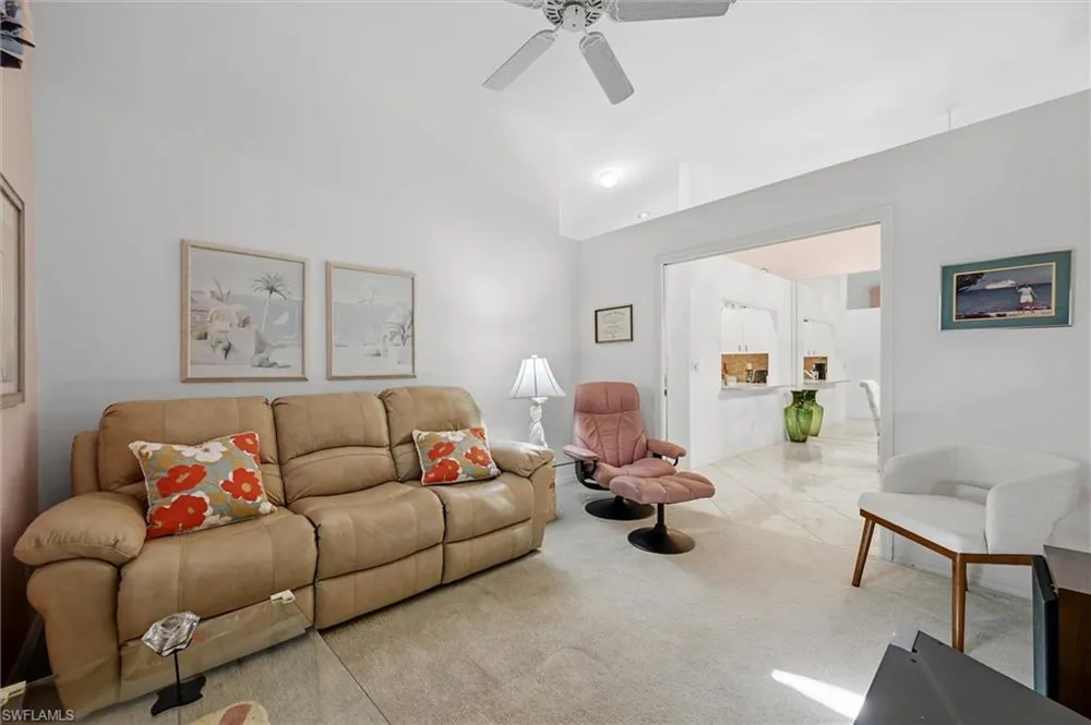 8681 Mustang Drive Naples, FL 34113