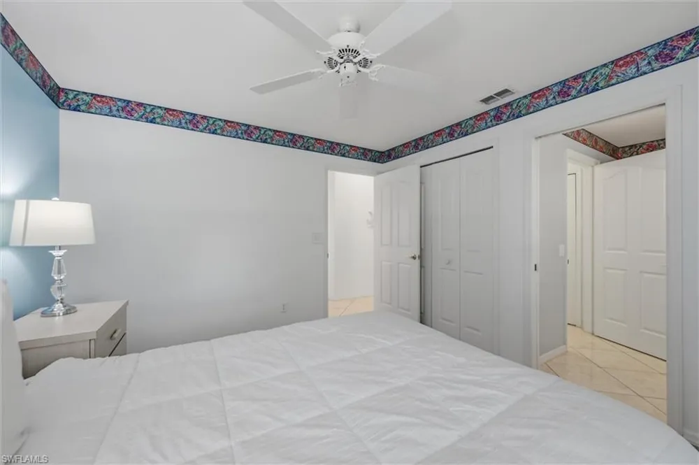 8681 Mustang Drive Naples, FL 34113