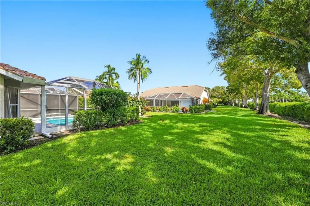 8681 Mustang Drive Naples, FL 34113