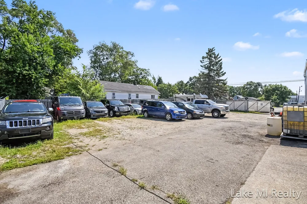 3364 Division Avenue S Wyoming City, MI 49548