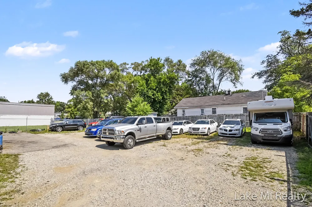 3364 Division Avenue S Wyoming City, MI 49548