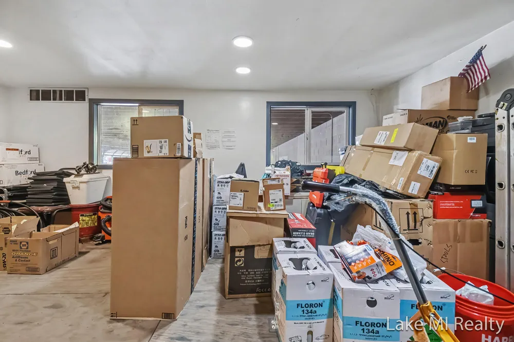 3364 Division Avenue S Wyoming City, MI 49548
