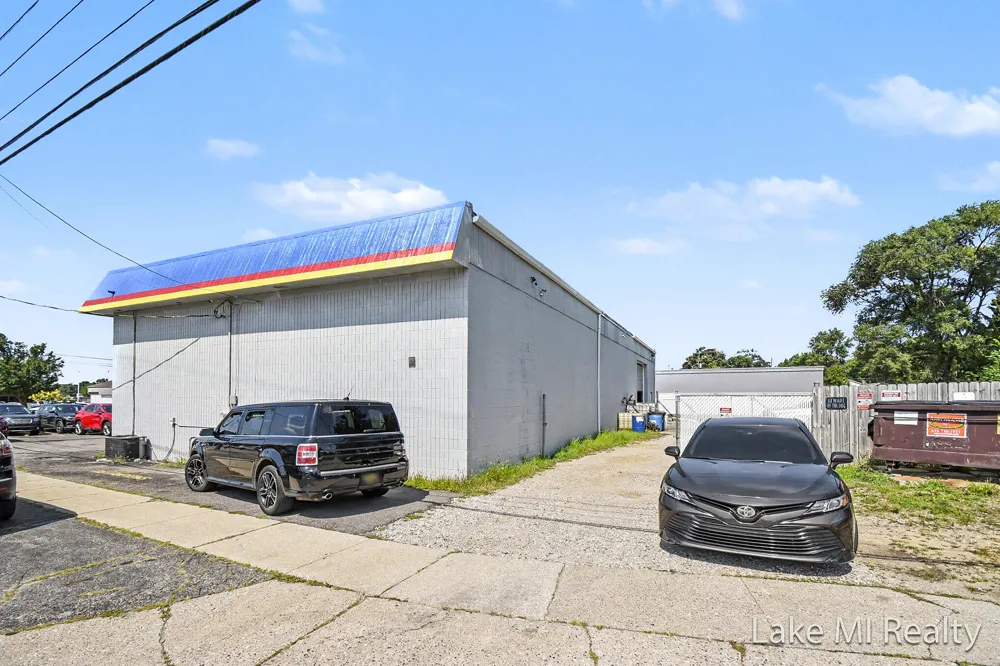 3364 Division Avenue S Wyoming City, MI 49548