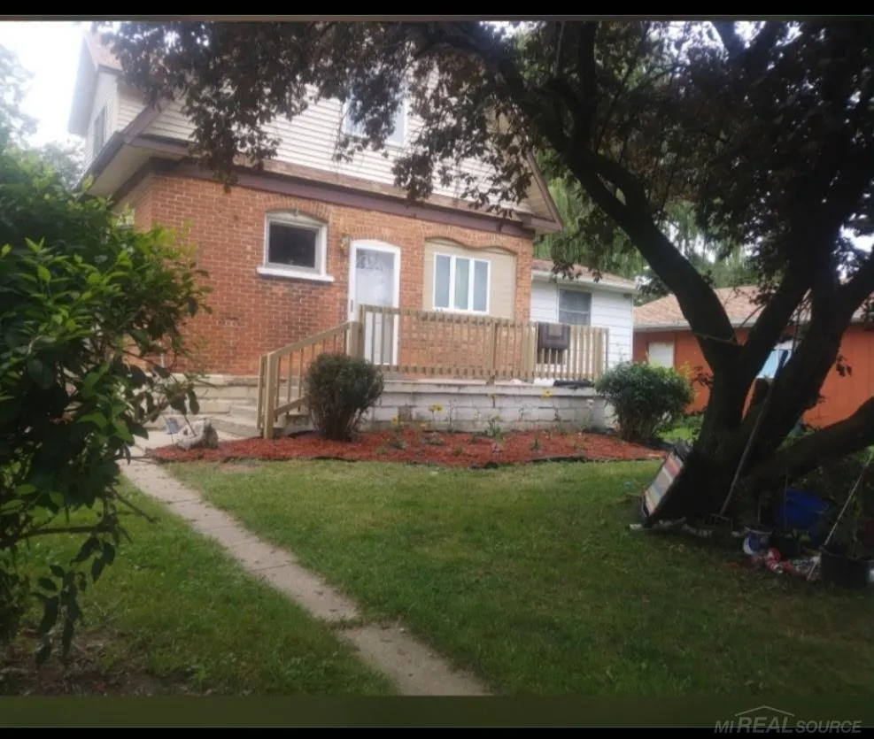 287 E Harrington Road Croswell City, MI 48422