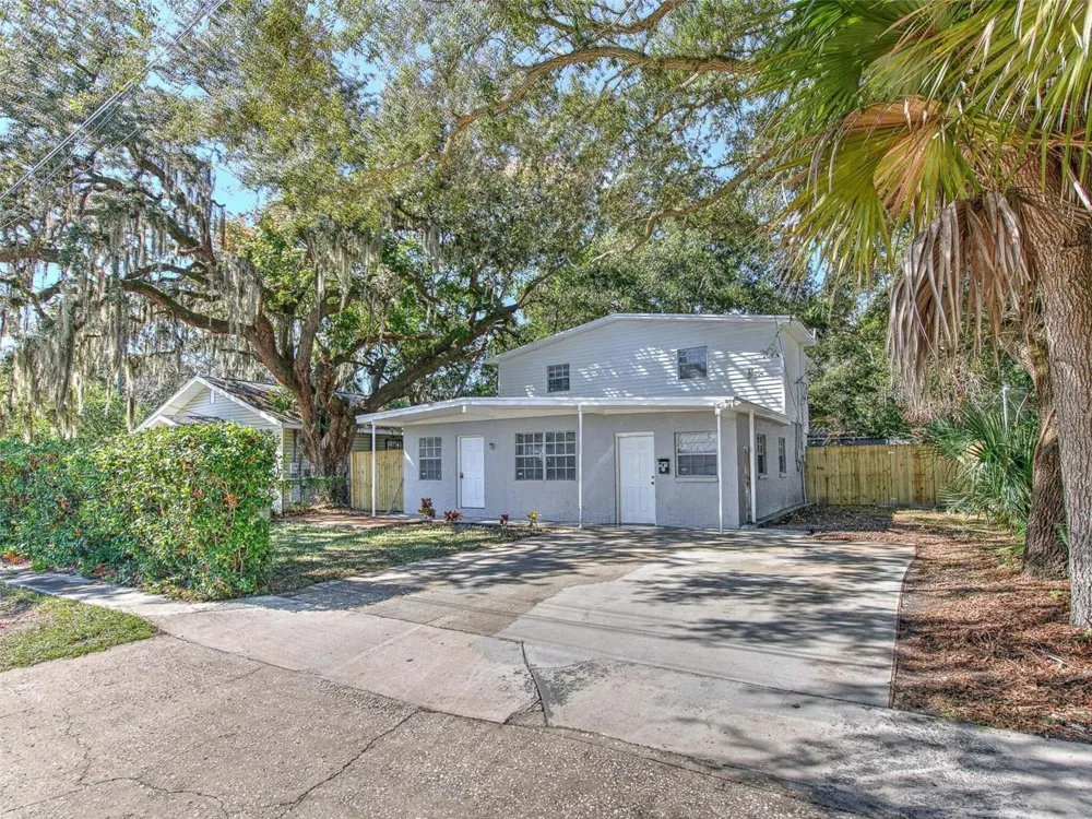 3514 SARAH STREET Tampa, FL 33605